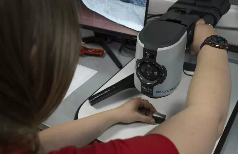 Forgóborona fog vizsgálata