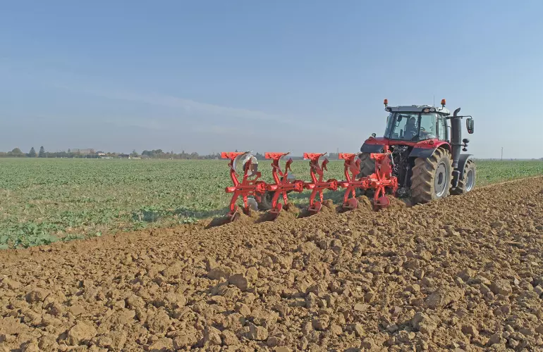 MASTER 123 munkában