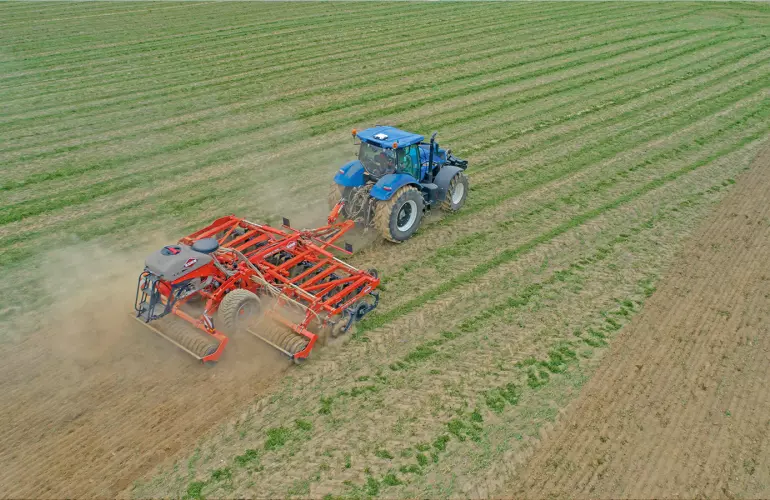 ESPRO 6002 R direktvetőgép és SH 1120 típusú kiegészítő tartály