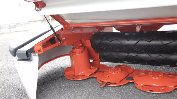 A SQUAREFLEX hengeres szársértő tökéletesen alkalmas sérülékeny takarmánynövényekhez