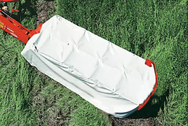 A kaszát kitérő kaszavédelmi mechanizmus óvja a sérüléstől