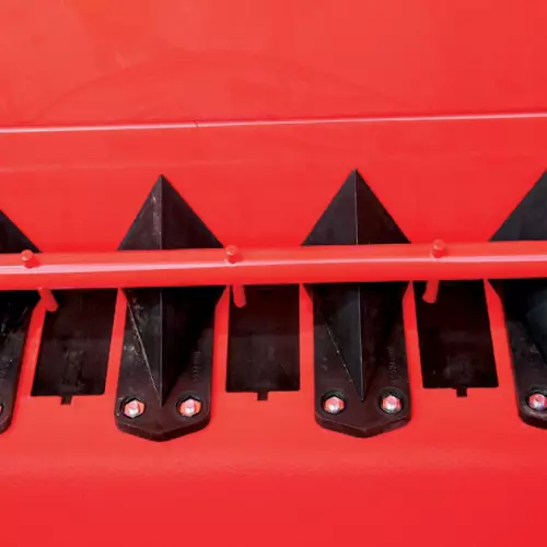 Boltozódásgátló fűmaghoz és egyéb, boltozódásra hajlamos vetőmaghoz a PREMIA vetőgépekhez