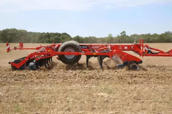 A PERFORMER 4000 két tárcsasorának független használata