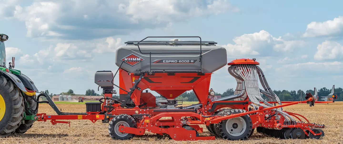 TF 1512 fronttartály és SH 1120 kiegészítő tartály