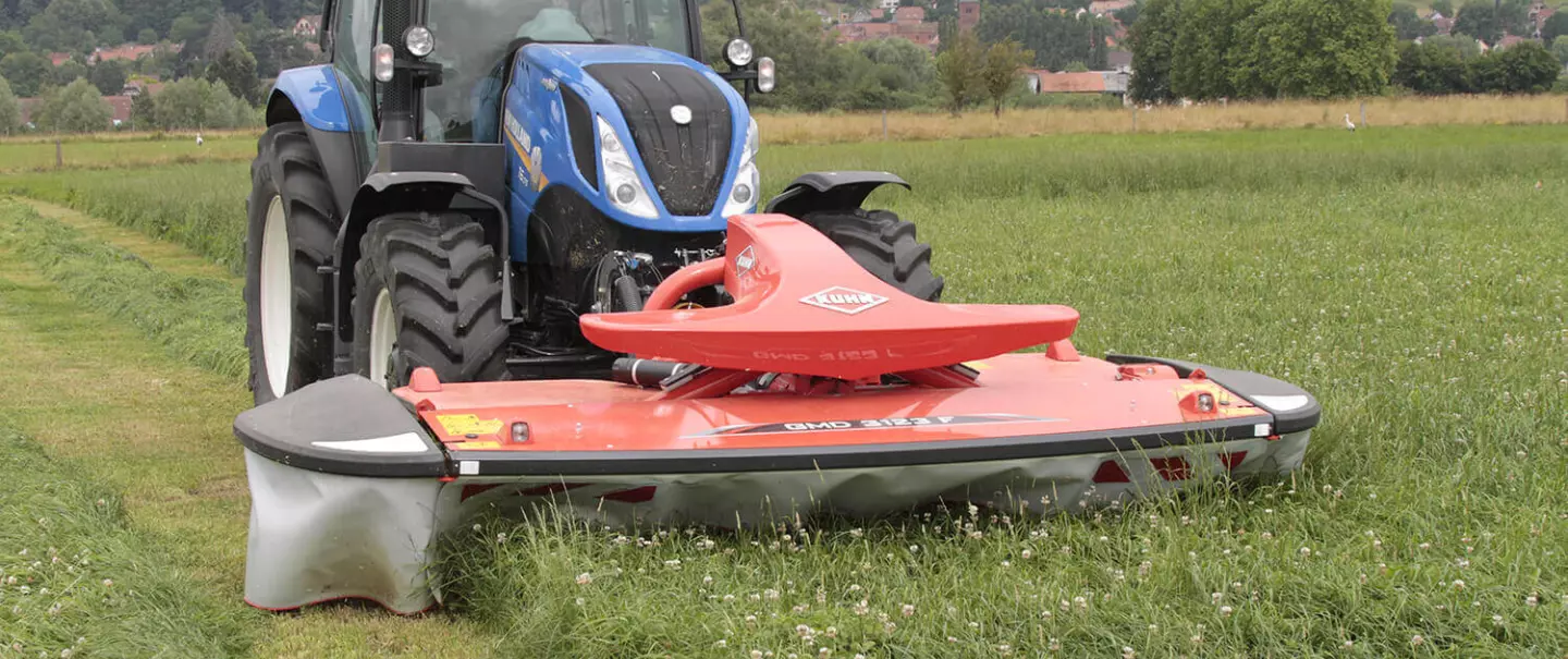 GMD 3123 F munka közben