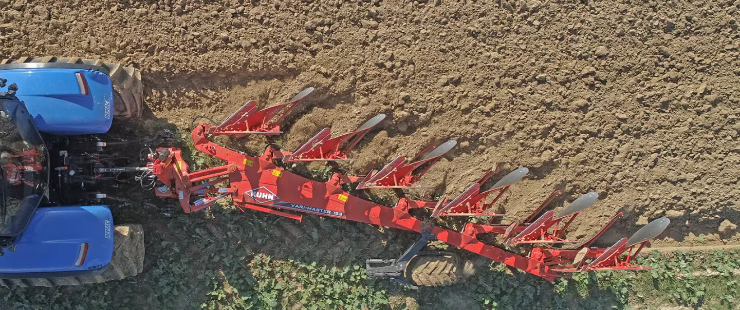 A KUHN MASTER 153 termékkínálat: a szántás etalonja