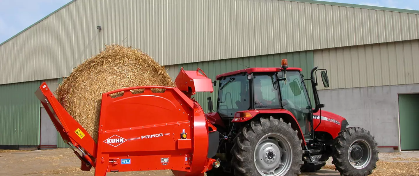 KUHN PRIMOR 2060 H szállítási módban