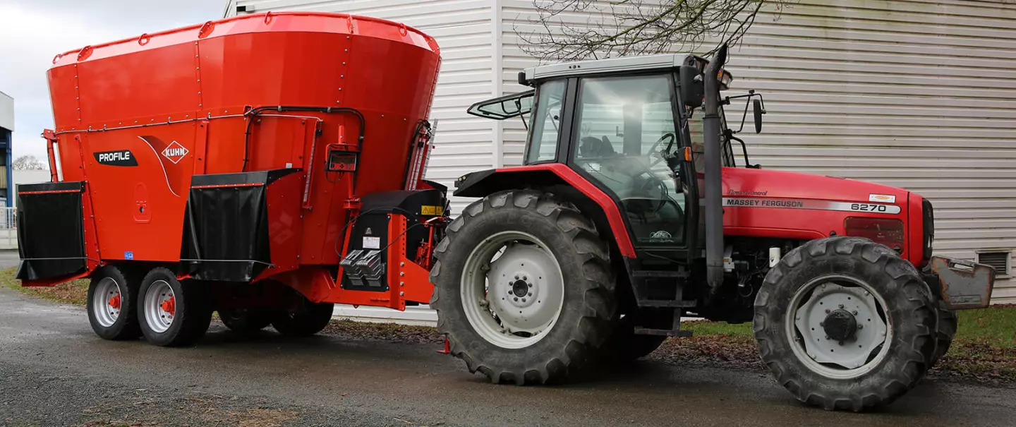 PROFILE 2 DL munka közben