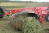 KUHN MERGE MAXX 890 működés közben